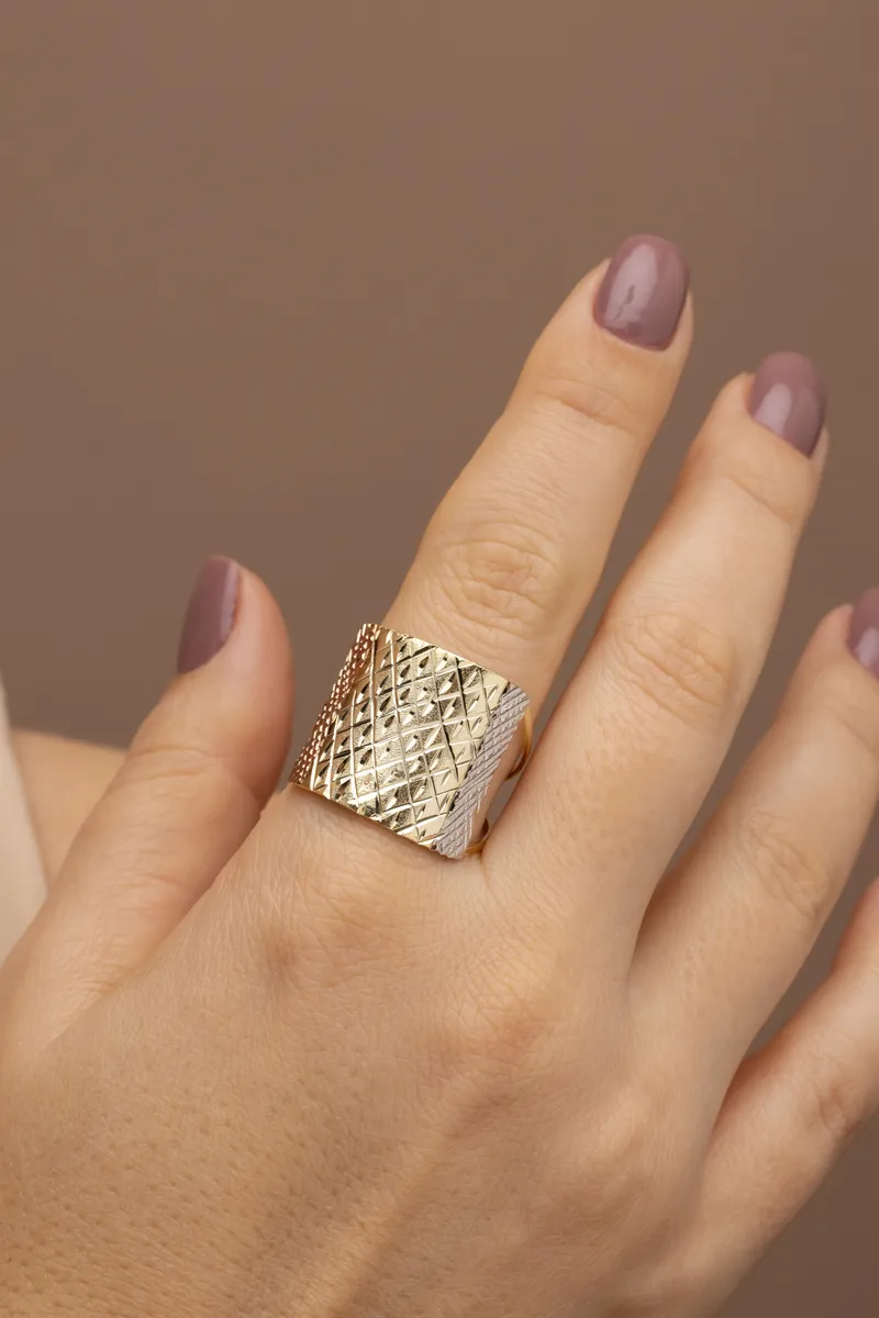 Anel Maxi Diamantado Inspirado no Ouro Diamantado — semijoia bruta diamantados da Santana Brutos, atacado para lojistas